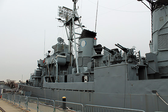 Acorazado en la Chalestown Navy Yard de Boston