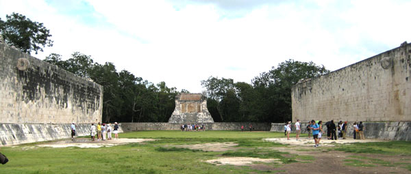 Juego de la pelota de Chichén Itzá