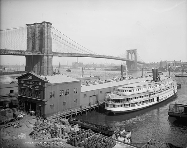 Foto Histrica del Puente de Broolin tomada en Nueva York en 1905