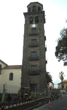 Foto de la torre de la Iglesia de Nuestra Seora de la Concepcin (La Laguna Tenerife)