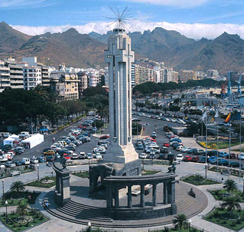 plaza-espana-santa-cruz-de-tenerife.jpg