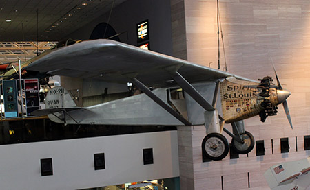 Foto del avin Spirit of Saint Louis del Museo Nacional del aire y del espacio de Washington DC