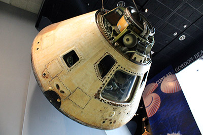 Foto cpsula del Apollo 11 del Museo Nacional del aire y del espacio de Washington DC
